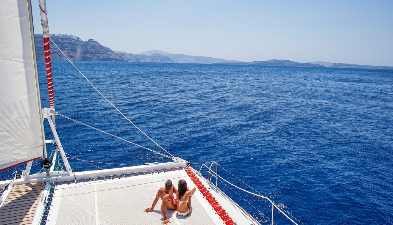 Santorini Best Boat Trips: What Not To Miss