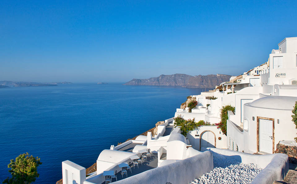 THE VILLAGE OF OIA