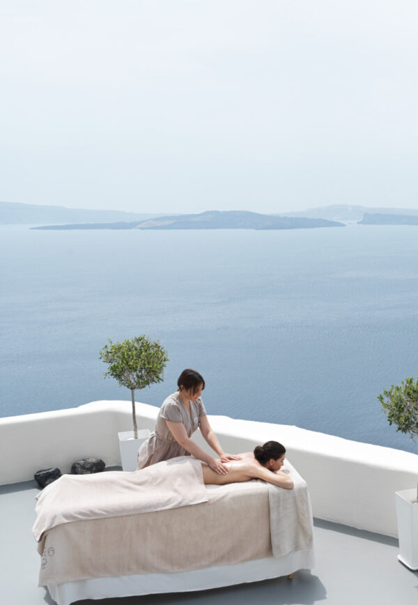 5 Star Luxury Hotel Santorini Oia Canaves Suites