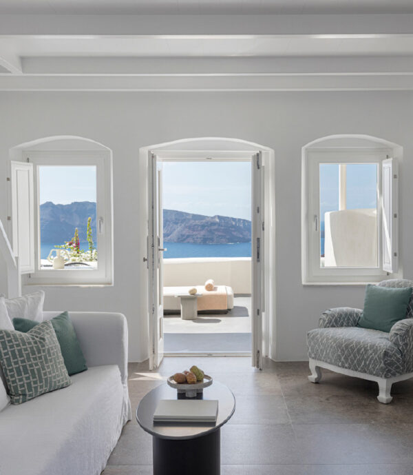 5 Star Luxury Hotel Santorini Oia Canaves Suites